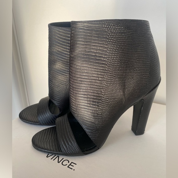 Vince Sansa Gray Leather Open Toe Heel Booties 9 M New - Picture 3 of 8